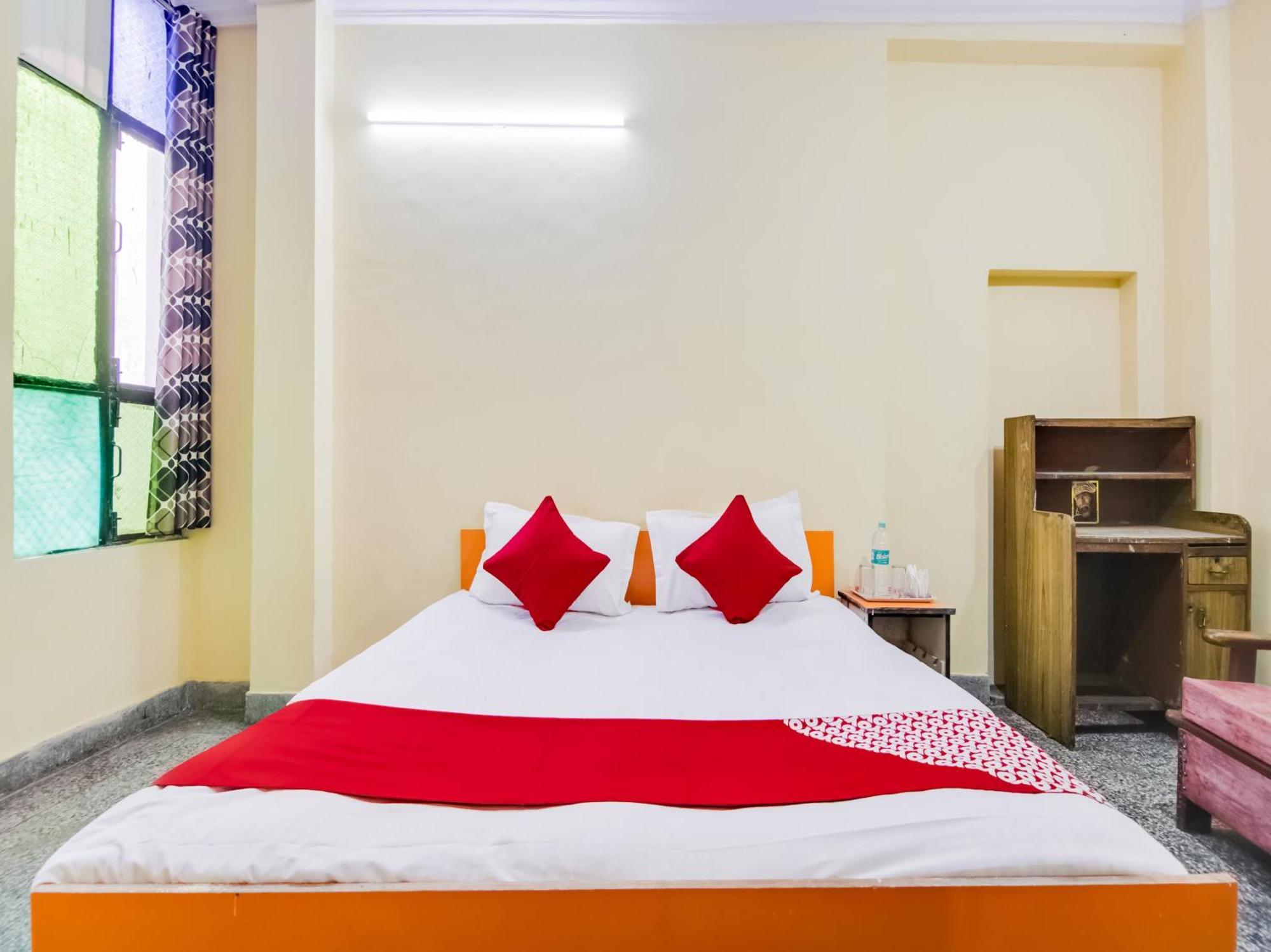 Hotel O Smart View New Delhi Bagian luar foto