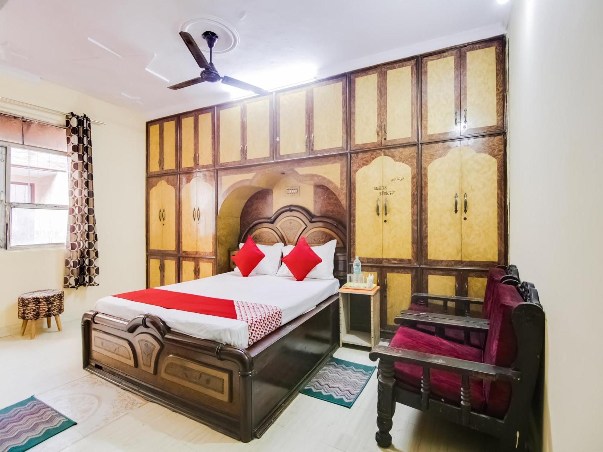 Hotel O Smart View New Delhi Bagian luar foto