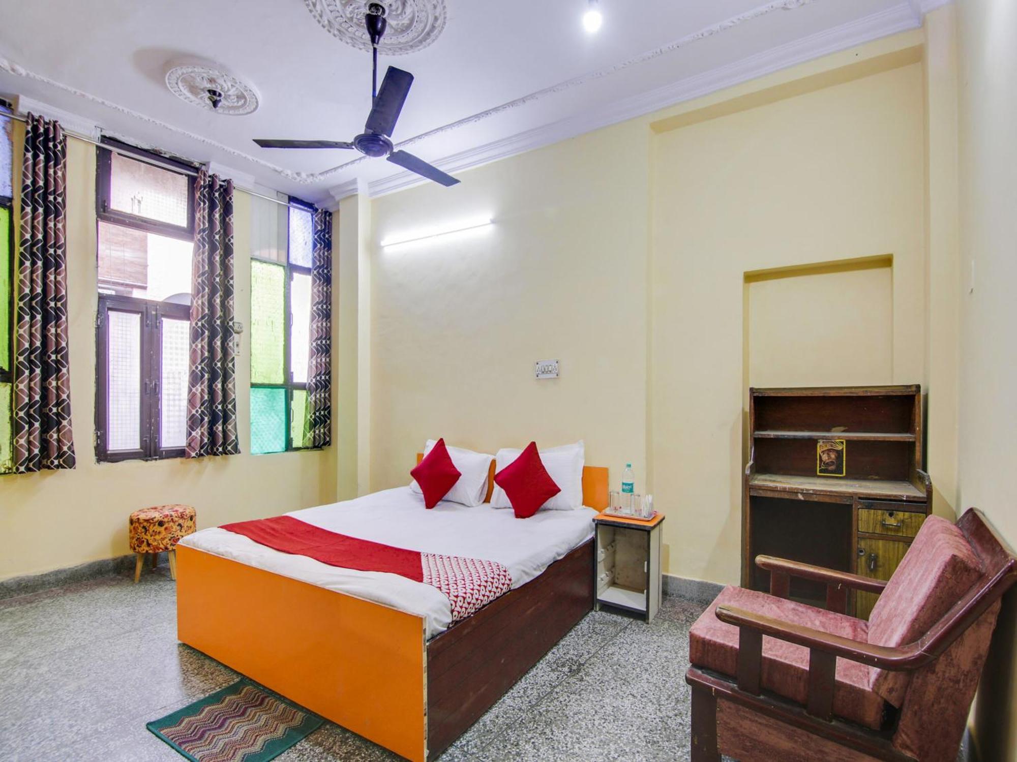 Hotel O Smart View New Delhi Bagian luar foto